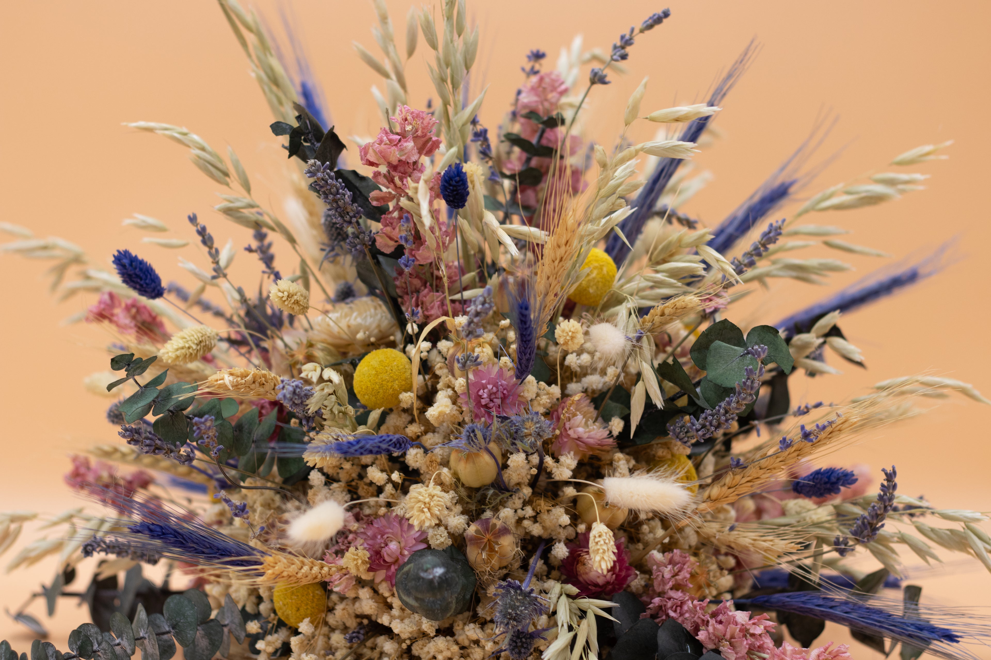 Dried Flower Table Centrepiece on Sliced Log